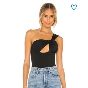Superdown (Revolve) Jimena One Shoulder Bodysuit in Black. Size XS